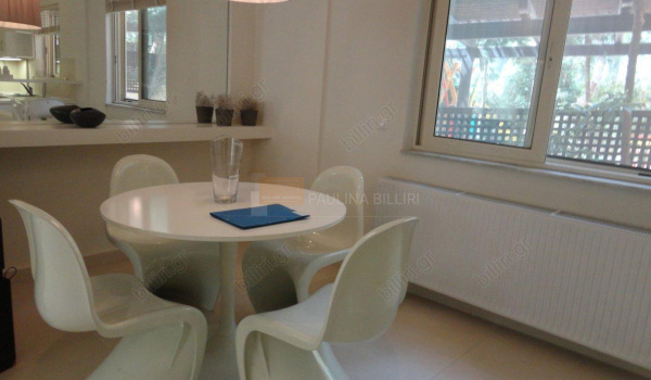 Τραπεζαρία - Dining room
